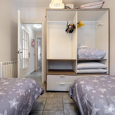 Hauzify I Apartament Bovila Mar דירה